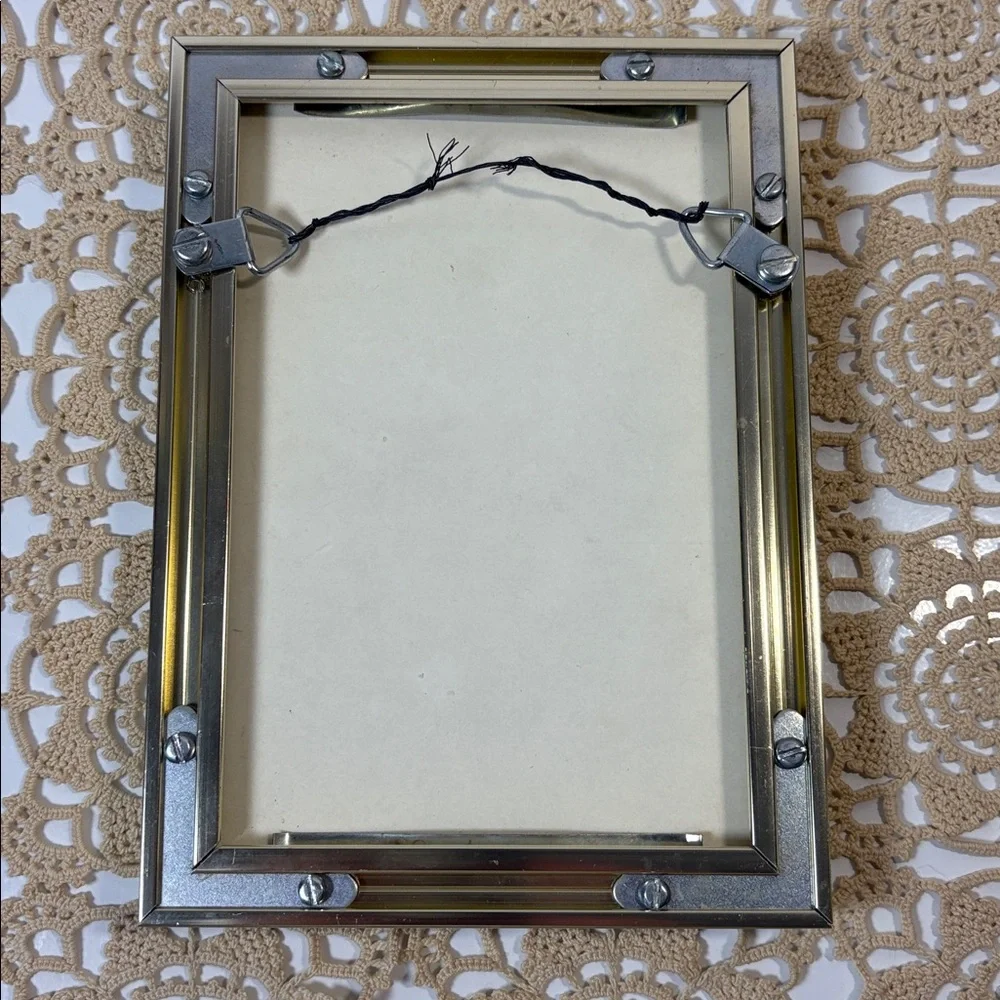 SOLD • Framed Dried Flower and Butterfly Collage Decoupage Small - Picture 9 of 12